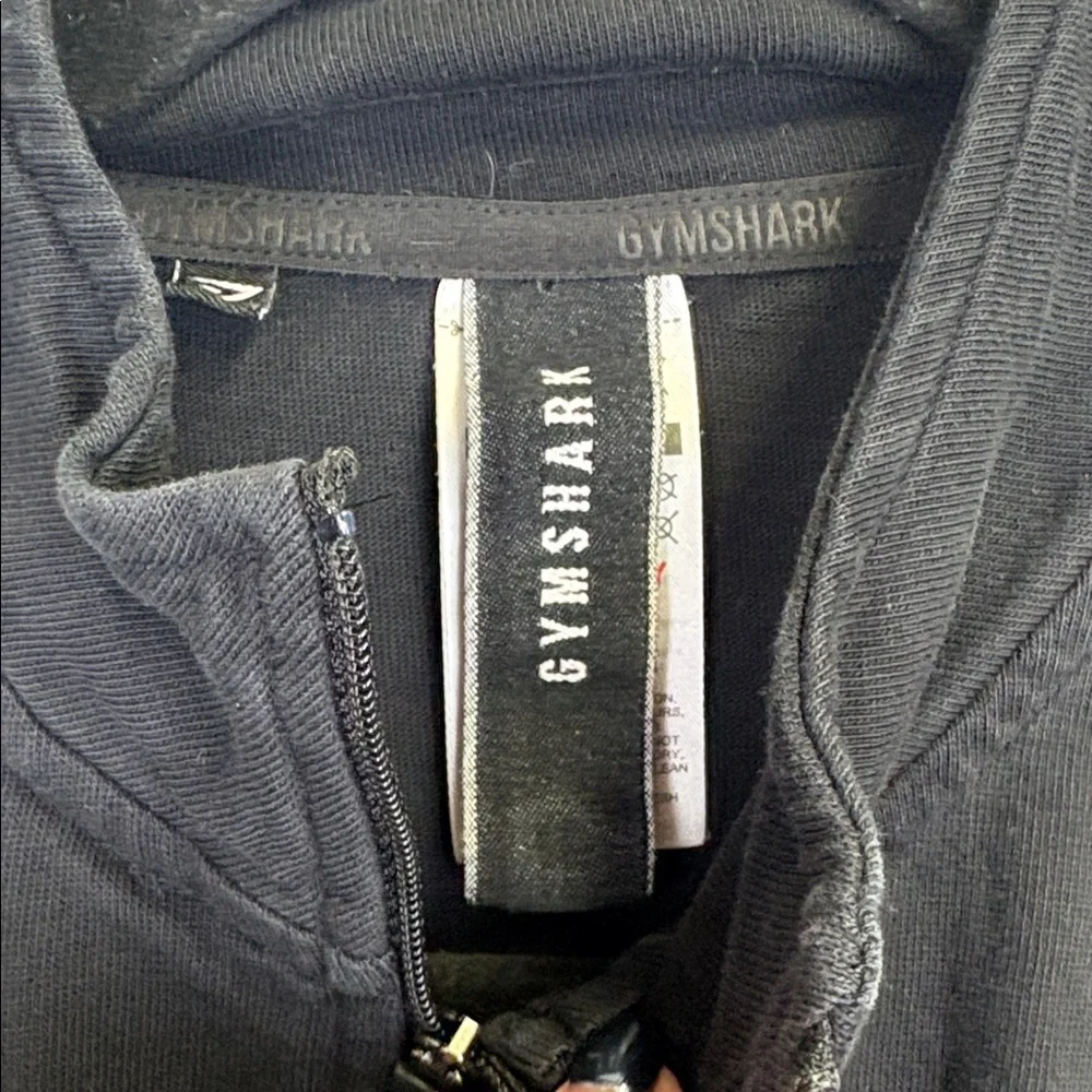 Gymshark black cropped cinch adjustable waist long-sleeve top/Quarter zip/ Sz XL - Picture 2 of 8